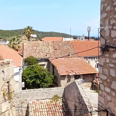 Ana Apartments Vis Zewnętrze zdjęcie