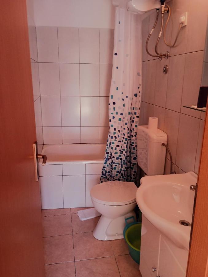 Ana Apartments Vis Zewnętrze zdjęcie